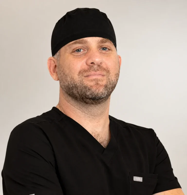 Dr. Apel Keuroghlian, MD DDS, oral surgeon at Bedford Dental Group, Beverly Hills